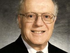 Hommage – Funérailles du Frère Jean-Paul Doyle, c.s.v. Hommage – Funérailles du Frère Jean-Paul Doyle, c.s.v.