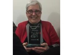Un prix d’engagement pour Lorraine Decelles Un prix d’engagement pour Lorraine Decelles