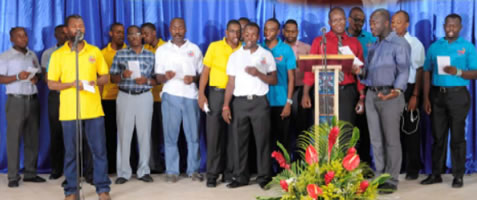 Soirée‐hommage à l’auditorium du collège Canado‐haïtien que dirigent les Frères du Sacré‐ Coeur à Port‐au‐Prince